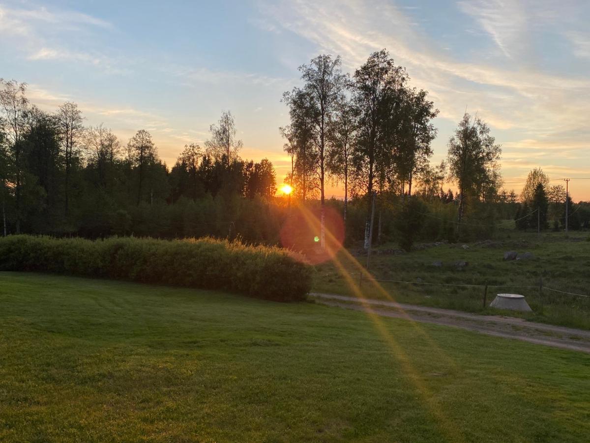 Skog Fegen Naera Ullared Villa Luaran gambar